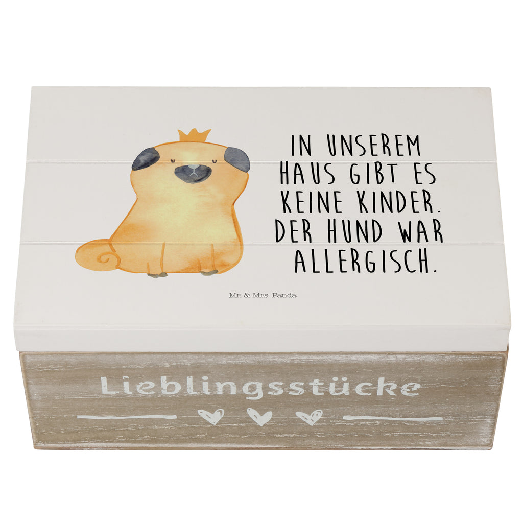 Holzkiste Mops Krone Holzkiste, Kiste, Schatzkiste, Truhe, Schatulle, XXL, Erinnerungsbox, Erinnerungskiste, Dekokiste, Aufbewahrungsbox, Geschenkbox, Geschenkdose, Hund, Hundemotiv, Haustier, Hunderasse, Tierliebhaber, Hundebesitzer, Sprüche, Mops, allergisch, kinderlos, Hausregel, Hundebesitzer. Spruch, lustig