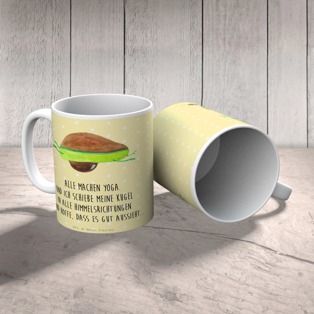 Tasse Avocado Yoga Tasse, Kaffeetasse, Teetasse, Becher, Kaffeebecher, Teebecher, Keramiktasse, Porzellantasse, Büro Tasse, Geschenk Tasse, Tasse Sprüche, Tasse Motive, Kaffeetassen, Tasse bedrucken, Designer Tasse, Cappuccino Tassen, Schöne Teetassen, Avocado, Veggie, Vegan, Gesund, Avocado Yoga Vegan