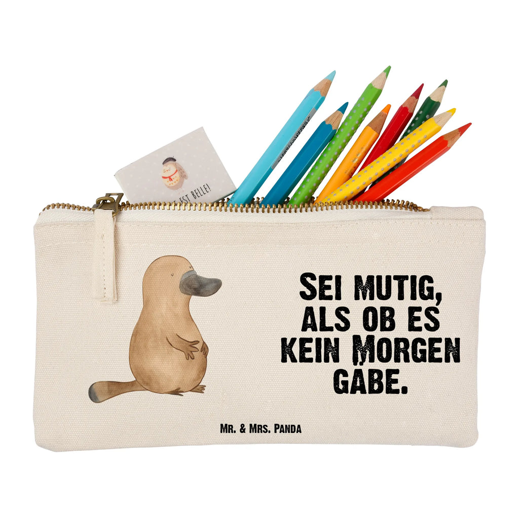 Schminktasche Schnabeltier Mut Schminktasche, Kosmetiktasche, Kosmetikbeutel, Stiftemäppchen, Etui, Federmappe, Makeup, XXL, Schminketui, Kosmetiketui, Schlamperetui, Meerestiere, Meer, Urlaub, Schnabeltier, Mut, mutig, Lebensweisheit, Schnabeltiere, Motivation, Training, Büro, Arbeit, Neuanfang, Neustart, Weltreise, Raodtrip