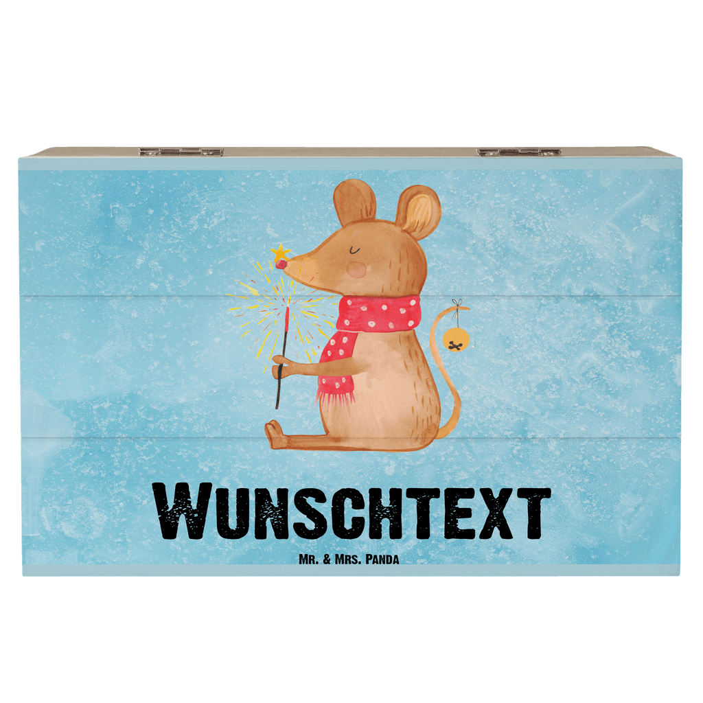 Personalisierte Holzkiste Maus Weihnachten Holzkiste mit Namen, Kiste mit Namen, Schatzkiste mit Namen, Truhe mit Namen, Schatulle mit Namen, Erinnerungsbox mit Namen, Erinnerungskiste, mit Namen, Dekokiste mit Namen, Aufbewahrungsbox mit Namen, Holzkiste Personalisiert, Kiste Personalisiert, Schatzkiste Personalisiert, Truhe Personalisiert, Schatulle Personalisiert, Erinnerungsbox Personalisiert, Erinnerungskiste Personalisiert, Dekokiste Personalisiert, Aufbewahrungsbox Personalisiert, Geschenkbox personalisiert, GEschenkdose personalisiert, Winter, Weihnachten, Weihnachtsdeko, Nikolaus, Advent, Heiligabend, Wintermotiv, Frohe Weihnachten, Weihnachtsgruß, Weihnachtsmotiv, Maus, Mäuschen, Weihnachtswunder