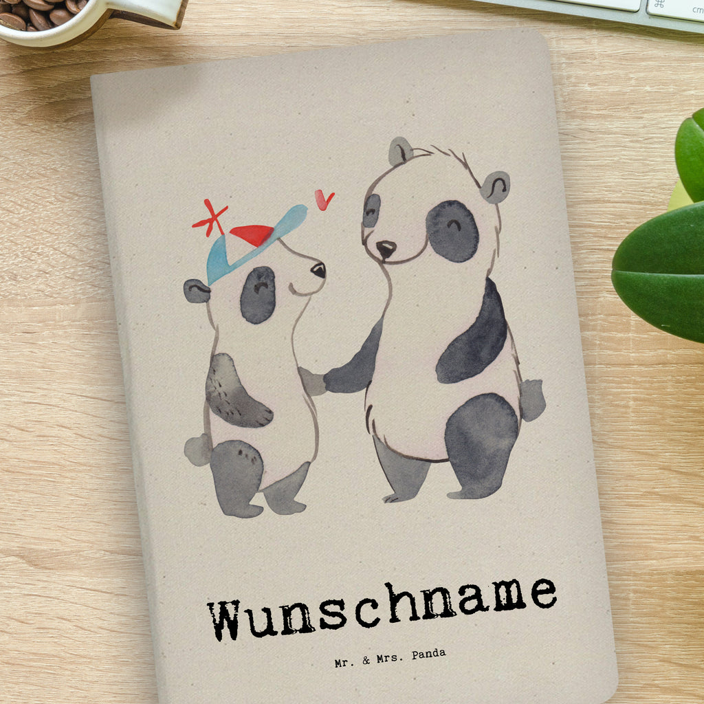 DIN A4 Personalisiertes Notizbuch Panda Bester Vater der Welt Personalisiertes Notizbuch, Notizbuch mit Namen, Notizbuch bedrucken, Personalisierung, Namensbuch, Namen, für, Dankeschön, Geschenk, Schenken, Geburtstag, Geburtstagsgeschenk, Geschenkidee, Danke, Bedanken, Mitbringsel, Freude machen, Geschenktipp, Vater, Papa, Dad, Daddy, Paps, Papi, Vati, Eltern, Geschenk Vater, Mann, Familie, Bester, Kleinigkeit