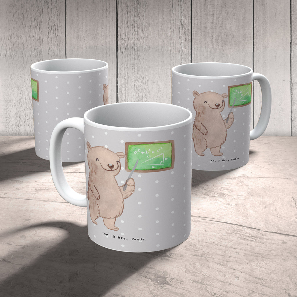 Tasse Mathematiker mit Herz Tasse, Kaffeetasse, Teetasse, Becher, Kaffeebecher, Teebecher, Keramiktasse, Porzellantasse, Büro Tasse, Geschenk Tasse, Tasse Sprüche, Tasse Motive, Kaffeetassen, Tasse bedrucken, Designer Tasse, Cappuccino Tassen, Schöne Teetassen, Beruf, Ausbildung, Jubiläum, Abschied, Rente, Kollege, Kollegin, Geschenk, Schenken, Arbeitskollege, Mitarbeiter, Firma, Danke, Dankeschön, Mathematiker, Mathematik Studium, Student Mathe, Bachelor, Master, Rechenkünstler, Zahlenmensch