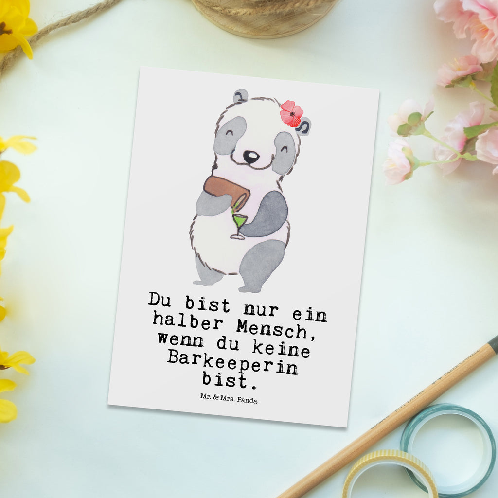 Postkarte Barkeeperin mit Herz Postkarte, Karte, Geschenkkarte, Grußkarte, Einladung, Ansichtskarte, Geburtstagskarte, Einladungskarte, Dankeskarte, Ansichtskarten, Einladung Geburtstag, Einladungskarten Geburtstag, Beruf, Ausbildung, Jubiläum, Abschied, Rente, Kollege, Kollegin, Geschenk, Schenken, Arbeitskollege, Mitarbeiter, Firma, Danke, Dankeschön, Barkeeperin, Barfrau, Bartender, Barbesitzerin, Kurs