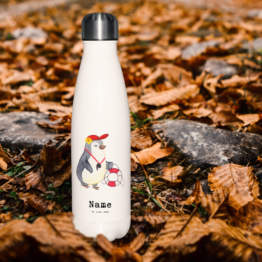 Personalisierte Thermosflasche Bademeisterin mit Herz Personalisierte Isolierflasche, Personalisierte Thermoflasche, Personalisierte Trinkflasche, Trinkflasche Mit Namen, Wunschname, Bedrucken, Namensflasche, Beruf, Ausbildung, Jubiläum, Abschied, Rente, Kollege, Kollegin, Geschenk, Schenken, Arbeitskollege, Mitarbeiter, Firma, Danke, Dankeschön, Bademeisterin, Rettungsschwimmerin, Schwimmmeisterin, Schwimmbad, Freibad, Badeanstalt, Schwimmverein, Schwimmschule