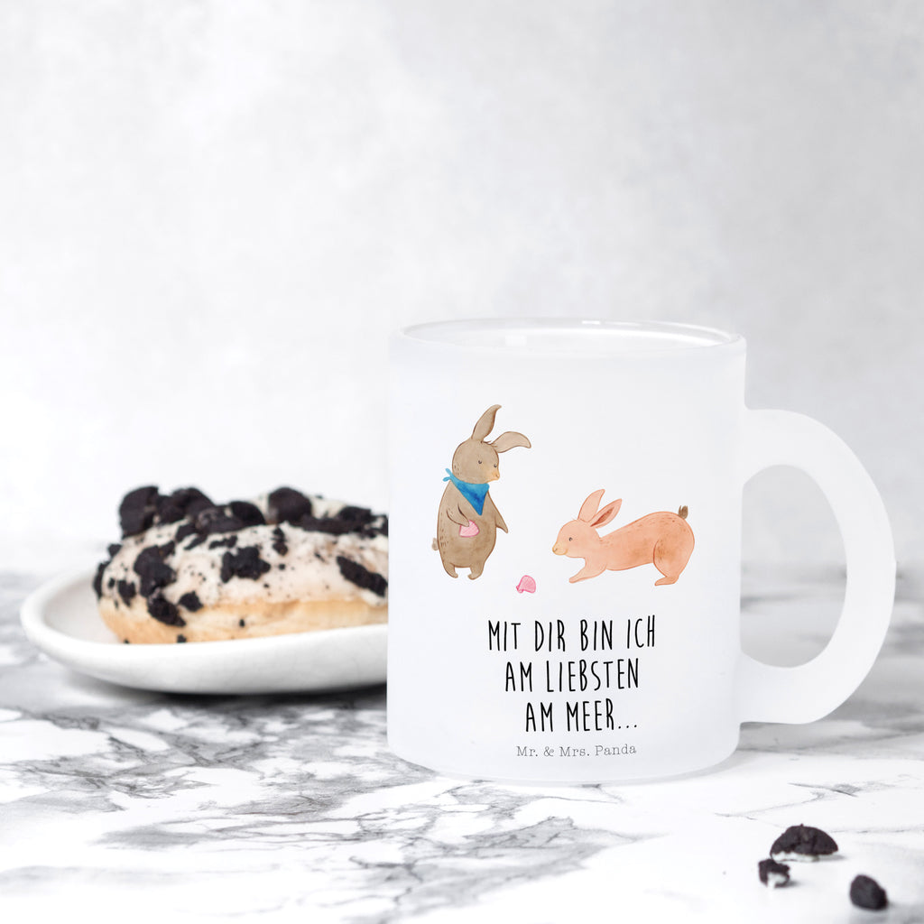 Teetasse Hasen Muschel Teetasse, Teeglas, Teebecher, Tasse mit Henkel, Tasse, Glas Teetasse, Teetasse aus Glas, Familie, Vatertag, Muttertag, Bruder, Schwester, Mama, Papa, Oma, Opa, Hasen, beste Freundin, Freundin, Freundinnen, best friends, BFF, Muscheln sammeln, Muscheln, Meer