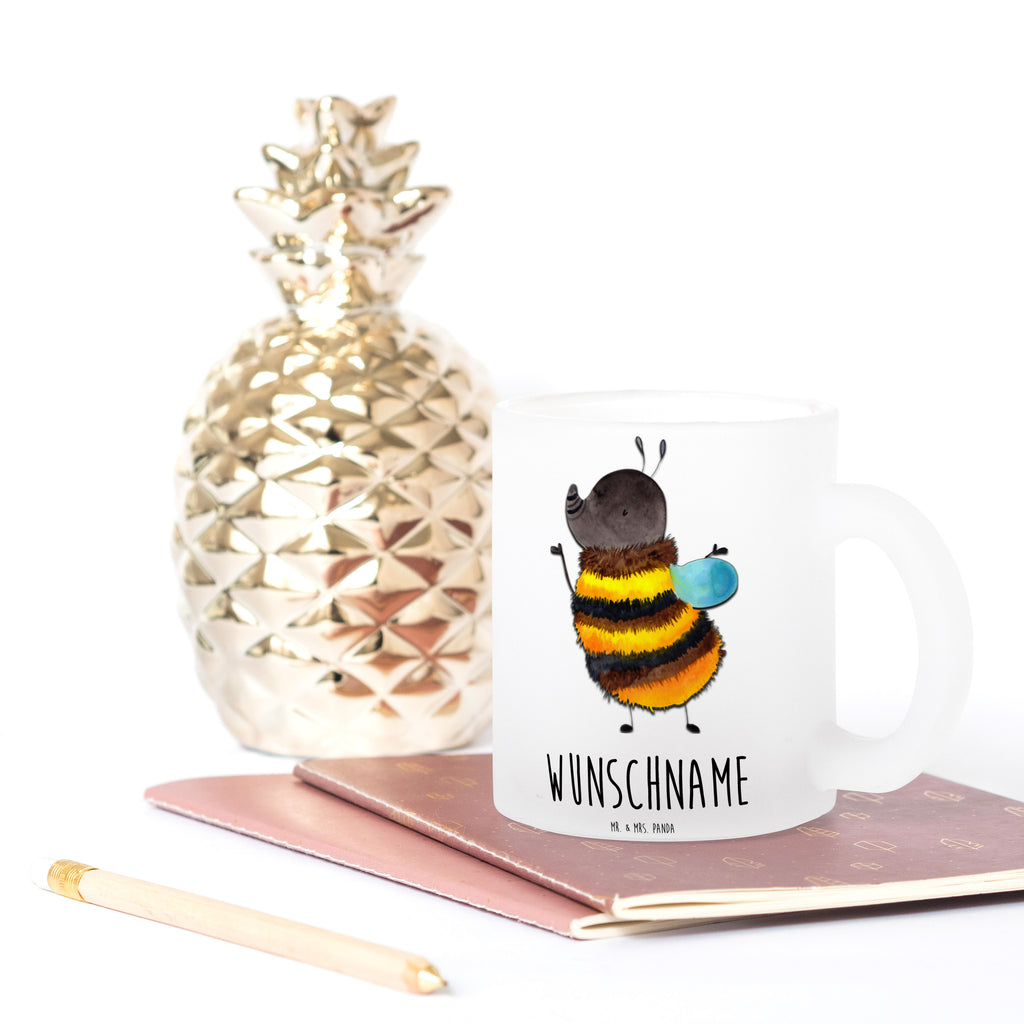 Personalisierte Teetasse Hummel flauschig Personalisierte Teetasse, Personalisiertes Teeglas, Personalisierter Teebecher, Personalisierte Glas Teetasse, Personalisierte Teetasse aus Glas, Teetasse mit Namen, Teeglas mit Namen, Teebecher mit Namen, Glas Teetasse mit Namen, Teetasse aus Glas mit Namen, Teetasse Wunschname, Teetasse selbst gestalten., Tiermotive, Gute Laune, lustige Sprüche, Tiere, Hummel, Flauschig, Biene, Blume, Natur