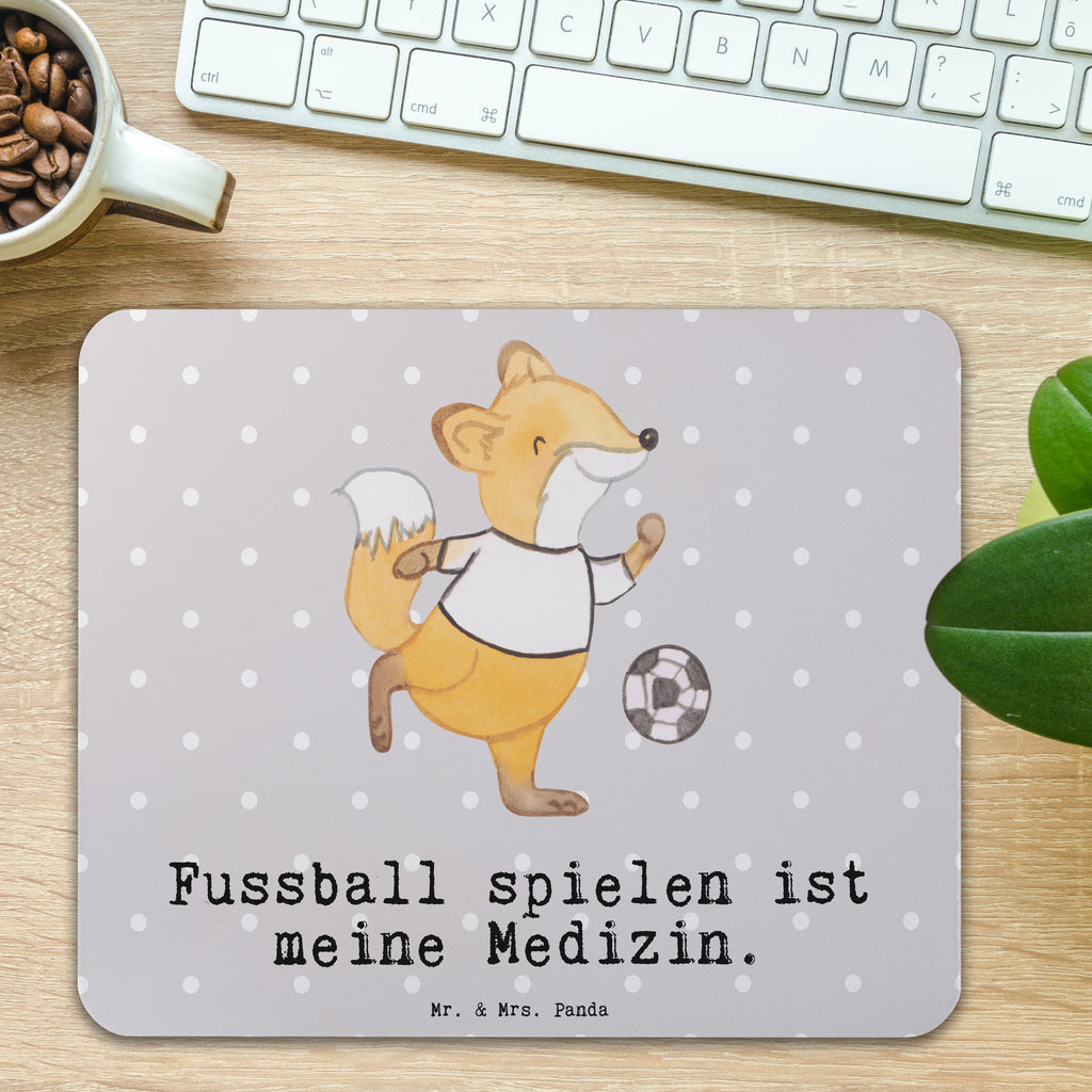 Mauspad Fuchs Fußball spielen Medizin Mousepad, Computer zubehör, Büroausstattung, PC Zubehör, Arbeitszimmer, Mauspad, Einzigartiges Mauspad, Designer Mauspad, Mausunterlage, Mauspad Büro, Geschenk, Sport, Sportart, Hobby, Schenken, Danke, Dankeschön, Auszeichnung, Gewinn, Sportler, Fußball, Soccer, Fußballer, Bolzen, Bolzplatz, Fußballerin