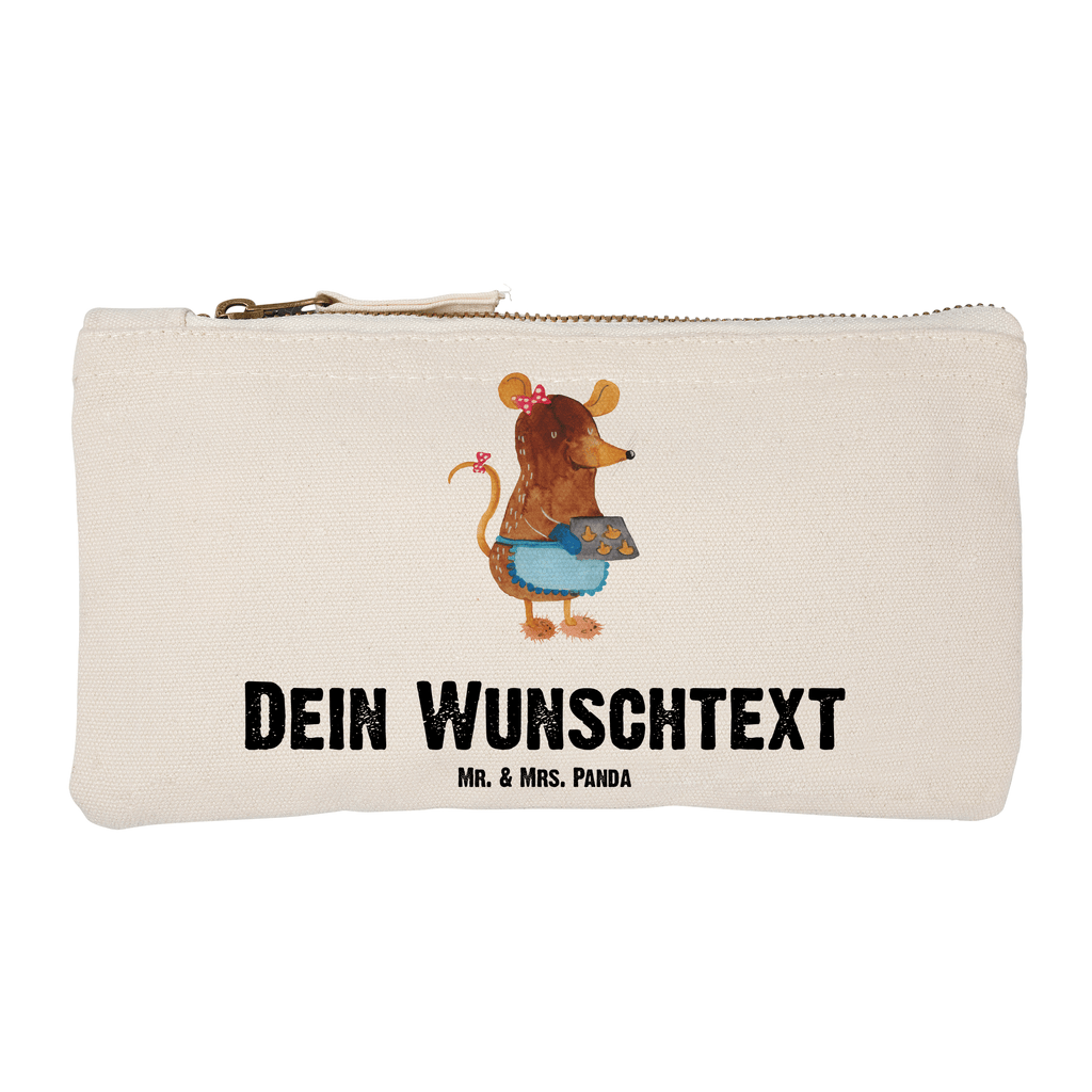 Personalisierte Schminktasche Maus Kekse Personalisierte Schminktasche, Personalisierte Kosmetiktasche, Personalisierter Kosmetikbeutel, Personalisiertes Stiftemäppchen, Personalisiertes Etui, Personalisierte Federmappe, Personalisierte Makeup Bag, Personalisiertes Schminketui, Personalisiertes Kosmetiketui, Personalisiertes Schlamperetui, Schminktasche mit Namen, Kosmetiktasche mit Namen, Kosmetikbeutel mit Namen, Stiftemäppchen mit Namen, Etui mit Namen, Federmappe mit Namen, Makeup Bg mit Namen, Schminketui mit Namen, Kosmetiketui mit Namen, Schlamperetui mit Namen, Schminktasche personalisieren, Schminktasche bedrucken, Schminktasche selbst gestalten, Winter, Weihnachten, Weihnachtsdeko, Nikolaus, Advent, Heiligabend, Wintermotiv, Maus, Kekse, backen, Weihnachtskekse, Plätzchen, Weihnachtsbäckerei, Chaosqueen