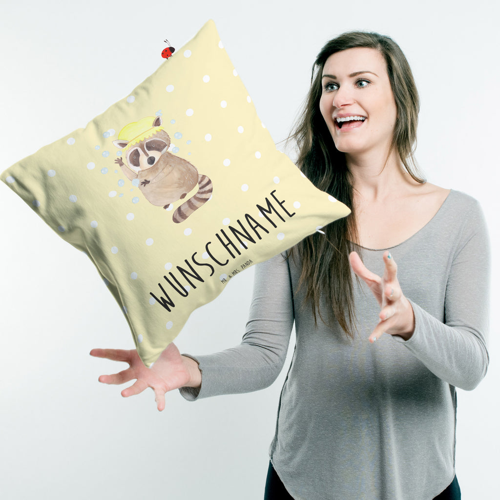 Personalisiertes Kissen Waschbär Kissen, personalisiert, Name, Wunschname, bedrucken, Kopfkissen, Tiermotive, Gute Laune, lustige Sprüche, Tiere, Waschbär, Tagträumen, Plan, Fröhlich, waschen, Seifenblasen