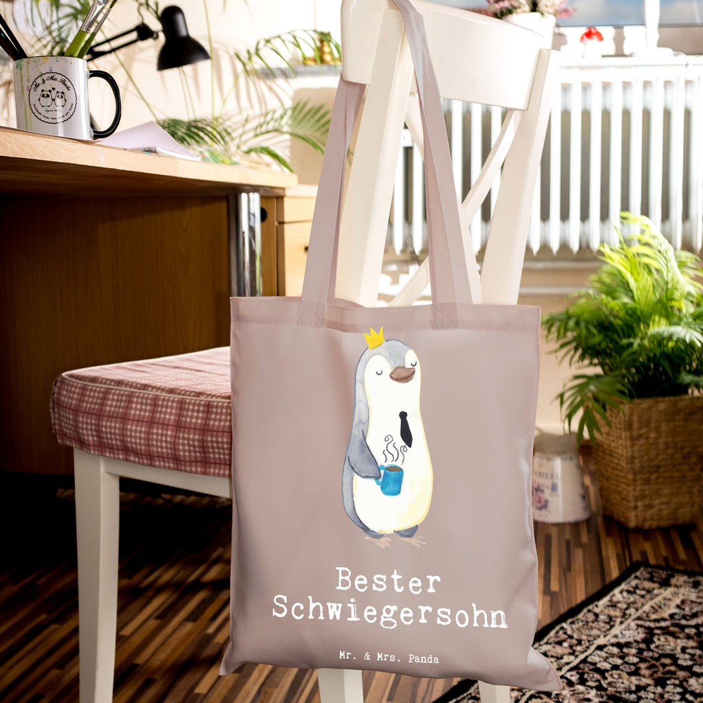 Tragetasche Pinguin Bester Schwiegersohn Beuteltasche, Beutel, Einkaufstasche, Jutebeutel, Stoffbeutel, Tasche, Shopper, Umhängetasche, Strandtasche, Schultertasche, Stofftasche, Tragetasche, Badetasche, Jutetasche, Einkaufstüte, Laptoptasche, für, Dankeschön, Geschenk, Schenken, Geburtstag, Geburtstagsgeschenk, Geschenkidee, Danke, Bedanken, Mitbringsel, Freude machen, Geschenktipp, Schwiegersohn, Tochter, Ehefrau des Sohns, Frau, angeheiratet, Hochzeit, Heirat