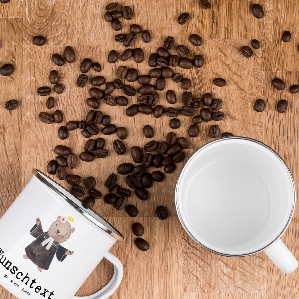 Personalisierte Emaille Tasse Pfarrerin mit Herz Emaille Tasse personalisiert, Emaille Tasse mit Namen, Campingtasse personalisiert, Namenstasse, Campingtasse bedrucken, Campinggeschirr personalsisert, tasse mit namen, personalisierte tassen, personalisierte tasse, tasse selbst gestalten, tasse bedrucken, tassen bedrucken, Beruf, Ausbildung, Jubiläum, Abschied, Rente, Kollege, Kollegin, Geschenk, Schenken, Arbeitskollege, Mitarbeiter, Firma, Danke, Dankeschön, Pastorin, Dienerin Gottes<br />Geistliche, Pfarrerin, Predigerin<br />Priesterin, Theologin, Kirche