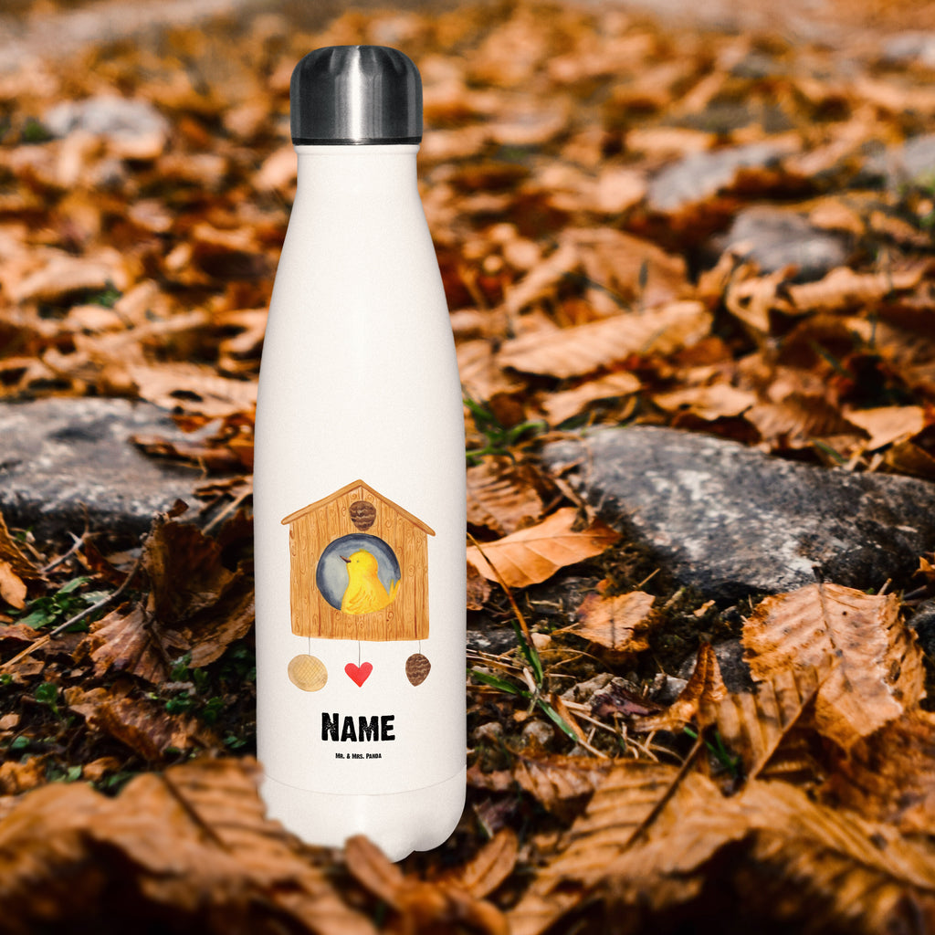 Personalisierte Thermosflasche Vogelhaus Personalisierte Isolierflasche, Personalisierte Thermoflasche, Personalisierte Trinkflasche, Trinkflasche Mit Namen, Wunschname, Bedrucken, Namensflasche, Tiermotive, Gute Laune, lustige Sprüche, Tiere, Vogel, Vögel, Vogelhaus, Vogelhäuschen, Home sweet home, Zuhause, Nest, Eigenheim, Familie, Wohnung, Haus, unser Haus, Lieblingsort, Castle