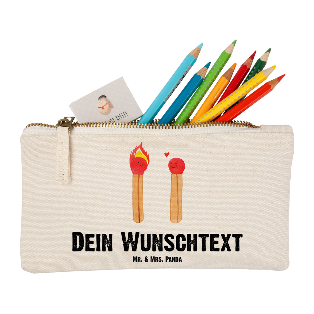 Personalisierte Schminktasche Streichhölzer Personalisierte Schminktasche, Personalisierte Kosmetiktasche, Personalisierter Kosmetikbeutel, Personalisiertes Stiftemäppchen, Personalisiertes Etui, Personalisierte Federmappe, Personalisierte Makeup Bag, Personalisiertes Schminketui, Personalisiertes Kosmetiketui, Personalisiertes Schlamperetui, Schminktasche mit Namen, Kosmetiktasche mit Namen, Kosmetikbeutel mit Namen, Stiftemäppchen mit Namen, Etui mit Namen, Federmappe mit Namen, Makeup Bg mit Namen, Schminketui mit Namen, Kosmetiketui mit Namen, Schlamperetui mit Namen, Schminktasche personalisieren, Schminktasche bedrucken, Schminktasche selbst gestalten, Liebe, Partner, Freund, Freundin, Ehemann, Ehefrau, Heiraten, Verlobung, Heiratsantrag, Liebesgeschenk, Jahrestag, Hocheitstag, Streichhölzer