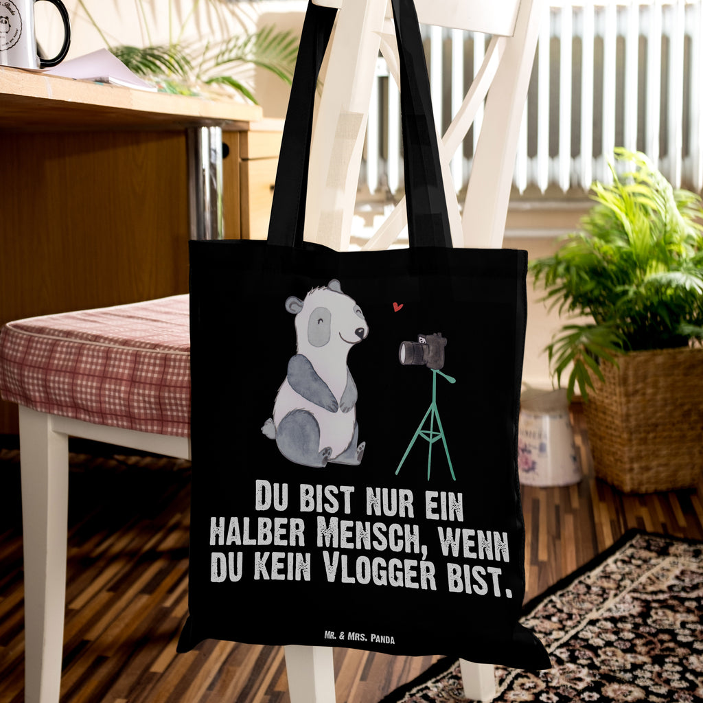 Tragetasche Vlogger mit Herz Beuteltasche, Beutel, Einkaufstasche, Jutebeutel, Stoffbeutel, Tasche, Shopper, Umhängetasche, Strandtasche, Schultertasche, Stofftasche, Tragetasche, Badetasche, Jutetasche, Einkaufstüte, Laptoptasche, Beruf, Ausbildung, Jubiläum, Abschied, Rente, Kollege, Kollegin, Geschenk, Schenken, Arbeitskollege, Mitarbeiter, Firma, Danke, Dankeschön