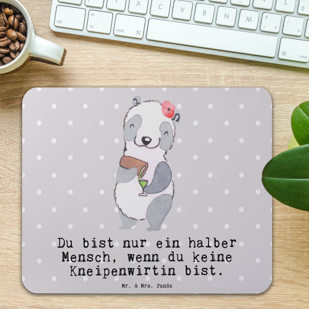 Mauspad Kneipenwirtin mit Herz Mousepad, Computer zubehör, Büroausstattung, PC Zubehör, Arbeitszimmer, Mauspad, Einzigartiges Mauspad, Designer Mauspad, Mausunterlage, Mauspad Büro, Beruf, Ausbildung, Jubiläum, Abschied, Rente, Kollege, Kollegin, Geschenk, Schenken, Arbeitskollege, Mitarbeiter, Firma, Danke, Dankeschön, Kneipenwirtin, Gastwirtin, Gaststätte, Kneipe, Eröffnung, Barkeeperin, Rum, Bar