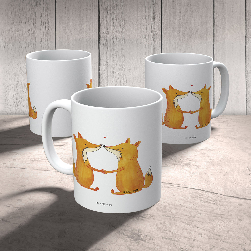 Tasse Füchse Liebe Tasse, Kaffeetasse, Teetasse, Becher, Kaffeebecher, Teebecher, Keramiktasse, Porzellantasse, Büro Tasse, Geschenk Tasse, Tasse Sprüche, Tasse Motive, Kaffeetassen, Tasse bedrucken, Designer Tasse, Cappuccino Tassen, Schöne Teetassen, Fuchs, Füchse, Fox, Liebe, Liebespaar, Paar, Partner, Freundin, Freund, Ehe, Verlobte, Ehemann, Ehefrau, Liebesbeweis