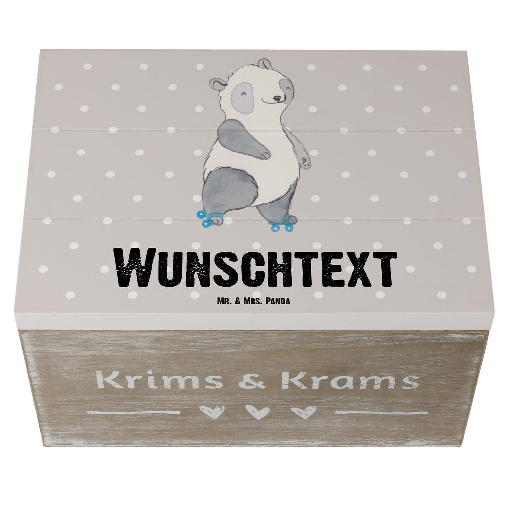 Personalisierte Holzkiste Panda Inliner fahren Tage Holzkiste mit Namen, Kiste mit Namen, Schatzkiste mit Namen, Truhe mit Namen, Schatulle mit Namen, Erinnerungsbox mit Namen, Erinnerungskiste, mit Namen, Dekokiste mit Namen, Aufbewahrungsbox mit Namen, Holzkiste Personalisiert, Kiste Personalisiert, Schatzkiste Personalisiert, Truhe Personalisiert, Schatulle Personalisiert, Erinnerungsbox Personalisiert, Erinnerungskiste Personalisiert, Dekokiste Personalisiert, Aufbewahrungsbox Personalisiert, Geschenkbox personalisiert, GEschenkdose personalisiert, Geschenk, Sport, Sportart, Hobby, Schenken, Danke, Dankeschön, Auszeichnung, Gewinn, Sportler, Inliner fahren, Rollschuh fahren, Rollerblades, inlinern