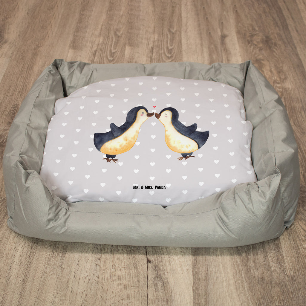 Hundebett Pinguin Liebe Hundebett, Hundeliege, Liegeplatz, Hund, Hundekörbchen, Körbchen, Tierbett, Hundebett Luxus, Hundekissen, Hundesofa, Hundeschlafplatz, Hundebettchen, Hundemöbel, Hundedecke, Liebe, Partner, Freund, Freundin, Ehemann, Ehefrau, Heiraten, Verlobung, Heiratsantrag, Liebesgeschenk, Jahrestag, Hocheitstag, Pinguin, Pinguine, Pinguin Paar, Pinguinpaar, Pinguin Liebe, Paar, Pärchen. Liebespaar, Liebesbeweis, Liebesspruch, Hochzeitstag, Geschenk Freund, Geschenk Freundin, Verlobte, Verlobter, Love, Geschenk Hochzeitstag, Geschenkidee, Hochzeit, Gastgeschenk