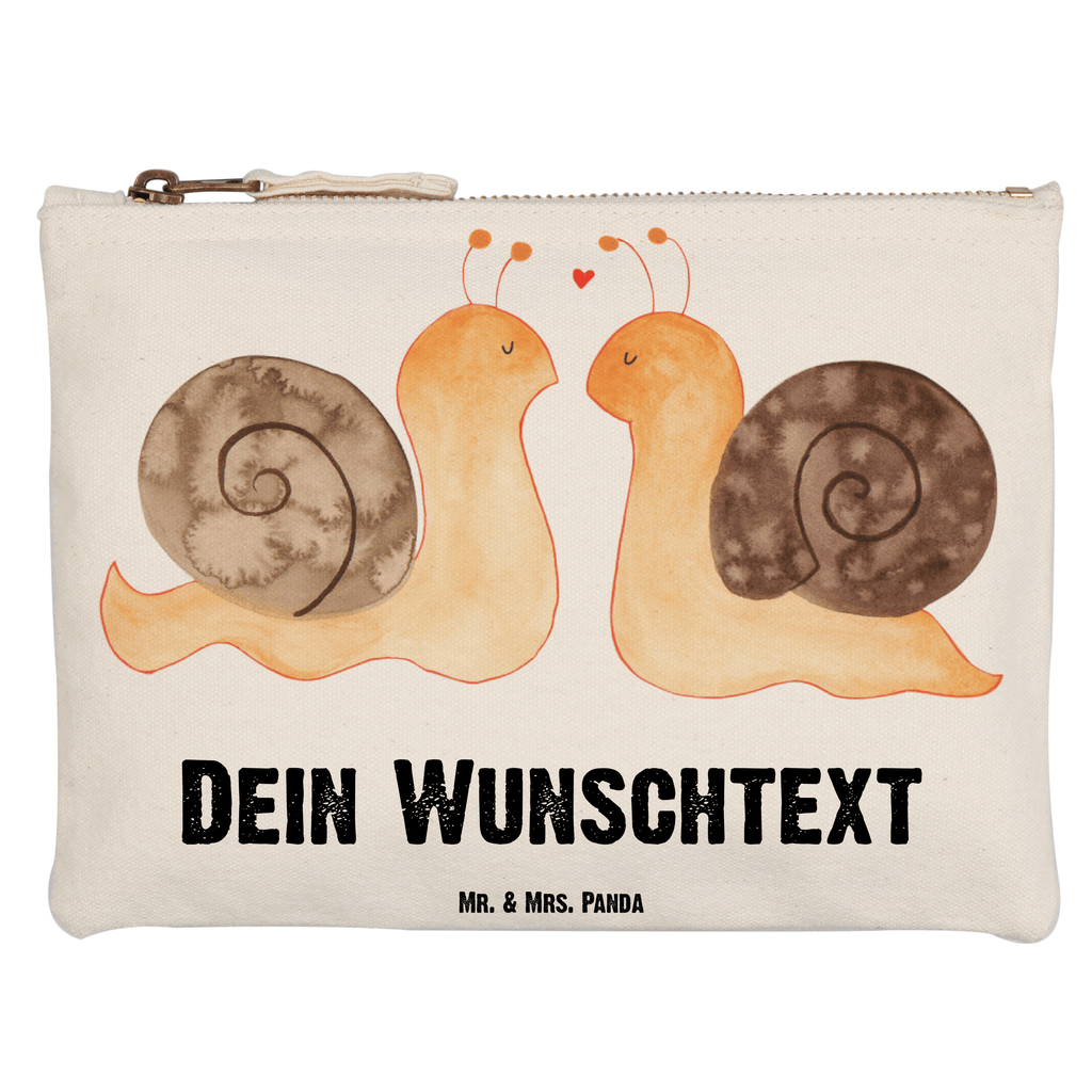 Personalisierte Schminktasche Schnecken Liebe Personalisierte Schminktasche, Personalisierte Kosmetiktasche, Personalisierter Kosmetikbeutel, Personalisiertes Stiftemäppchen, Personalisiertes Etui, Personalisierte Federmappe, Personalisierte Makeup Bag, Personalisiertes Schminketui, Personalisiertes Kosmetiketui, Personalisiertes Schlamperetui, Schminktasche mit Namen, Kosmetiktasche mit Namen, Kosmetikbeutel mit Namen, Stiftemäppchen mit Namen, Etui mit Namen, Federmappe mit Namen, Makeup Bg mit Namen, Schminketui mit Namen, Kosmetiketui mit Namen, Schlamperetui mit Namen, Schminktasche personalisieren, Schminktasche bedrucken, Schminktasche selbst gestalten, Liebe, Partner, Freund, Freundin, Ehemann, Ehefrau, Heiraten, Verlobung, Heiratsantrag, Liebesgeschenk, Jahrestag, Hocheitstag