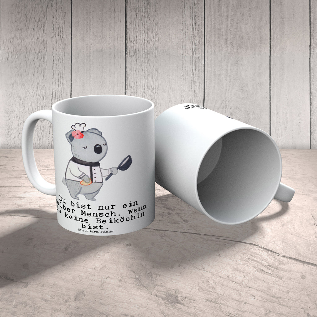 Tasse Beiköchin mit Herz Tasse, Kaffeetasse, Teetasse, Becher, Kaffeebecher, Teebecher, Keramiktasse, Porzellantasse, Büro Tasse, Geschenk Tasse, Tasse Sprüche, Tasse Motive, Kaffeetassen, Tasse bedrucken, Designer Tasse, Cappuccino Tassen, Schöne Teetassen, Beruf, Ausbildung, Jubiläum, Abschied, Rente, Kollege, Kollegin, Geschenk, Schenken, Arbeitskollege, Mitarbeiter, Firma, Danke, Dankeschön, Beiköchin, Spülhilfe, Hilfsköchin, Jungkoch, Küchenhilfe, Gastronomie, Restaurant, Köchin