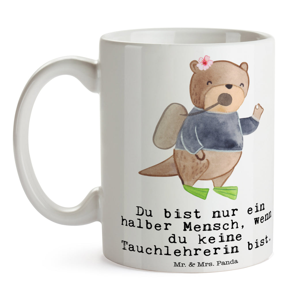 Tasse Tauchlehrerin mit Herz Tasse, Kaffeetasse, Teetasse, Becher, Kaffeebecher, Teebecher, Keramiktasse, Porzellantasse, Büro Tasse, Geschenk Tasse, Tasse Sprüche, Tasse Motive, Kaffeetassen, Tasse bedrucken, Designer Tasse, Cappuccino Tassen, Schöne Teetassen, Beruf, Ausbildung, Jubiläum, Abschied, Rente, Kollege, Kollegin, Geschenk, Schenken, Arbeitskollege, Mitarbeiter, Firma, Danke, Dankeschön