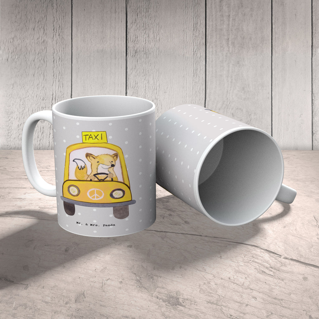 Tasse Taxifahrer mit Herz Tasse, Kaffeetasse, Teetasse, Becher, Kaffeebecher, Teebecher, Keramiktasse, Porzellantasse, Büro Tasse, Geschenk Tasse, Tasse Sprüche, Tasse Motive, Kaffeetassen, Tasse bedrucken, Designer Tasse, Cappuccino Tassen, Schöne Teetassen, Beruf, Ausbildung, Jubiläum, Abschied, Rente, Kollege, Kollegin, Geschenk, Schenken, Arbeitskollege, Mitarbeiter, Firma, Danke, Dankeschön