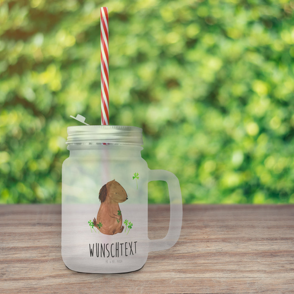 Personalisiertes Trinkglas Mason Jar Hund Kleeblatt Personalisiertes Mason Jar, Personalisiertes Glas, Personalisiertes Trinkglas, Personalisiertes Henkelglas, Personalisiertes Sommerglas, Personalisiertes Einmachglas, Personalisiertes Cocktailglas, Personalisiertes Cocktail-Glas, mit Namen, Wunschtext, Wunschnamen, Mason Jar selbst bedrucken, Wunschglas mit Namen, Bedrucktes Trinkglas, Geschenk mit Namen, Hund, Hundemotiv, Haustier, Hunderasse, Tierliebhaber, Hundebesitzer, Sprüche, Kleeblatt, Glück, Tagträume, Motivation, Neuanfang, Geschenk, Glücksbringer, Selbstliebe, Achtsamkeit