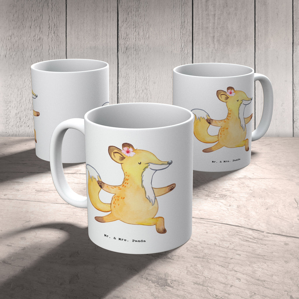 Tasse Yogalehrerin mit Herz Tasse, Kaffeetasse, Teetasse, Becher, Kaffeebecher, Teebecher, Keramiktasse, Porzellantasse, Büro Tasse, Geschenk Tasse, Tasse Sprüche, Tasse Motive, Kaffeetassen, Tasse bedrucken, Designer Tasse, Cappuccino Tassen, Schöne Teetassen, Beruf, Ausbildung, Jubiläum, Abschied, Rente, Kollege, Kollegin, Geschenk, Schenken, Arbeitskollege, Mitarbeiter, Firma, Danke, Dankeschön