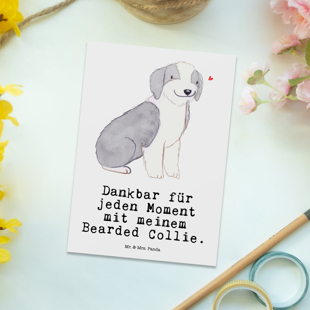 Postkarte Bearded Collie Moment Postkarte, Karte, Geschenkkarte, Grußkarte, Einladung, Ansichtskarte, Geburtstagskarte, Einladungskarte, Dankeskarte, Hund, Hunderasse, Rassehund, Hundebesitzer, Geschenk, Tierfreund, Schenken, Welpe, Bearded Collie, britischer Hütehund