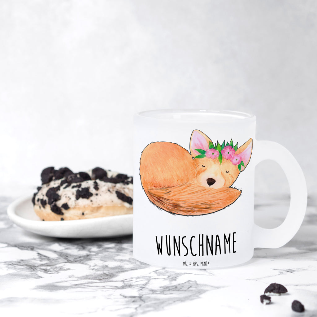 Personalisierte Teetasse Wüstenfuchs Blumenkranz Personalisierte Teetasse, Personalisiertes Teeglas, Personalisierter Teebecher, Personalisierte Glas Teetasse, Personalisierte Teetasse aus Glas, Teetasse mit Namen, Teeglas mit Namen, Teebecher mit Namen, Glas Teetasse mit Namen, Teetasse aus Glas mit Namen, Teetasse Wunschname, Teetasse selbst gestalten., Afrika, Wildtiere, Wüste, Wüstenfuchs, Blumen, Blumenkranz, Glücklich