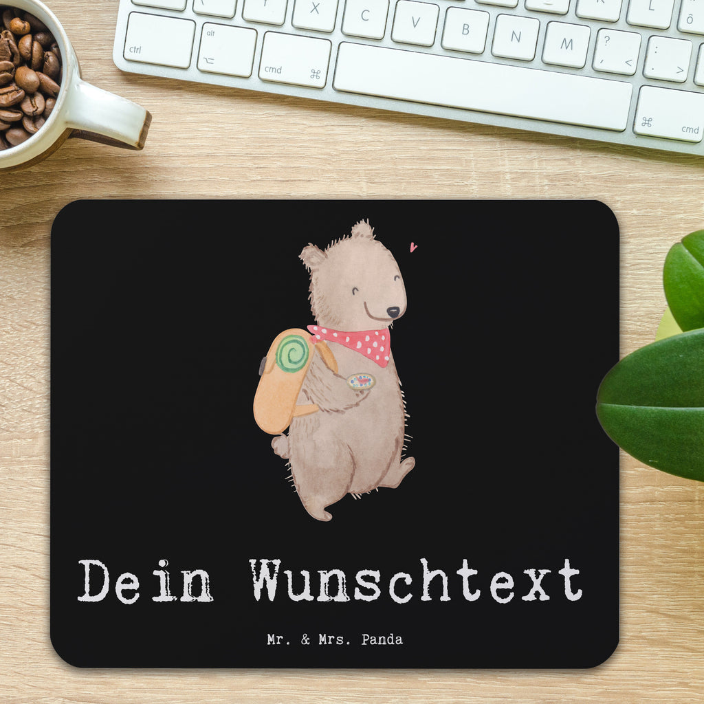 Personalisiertes Mauspad Bär Wandern Tage Personalisiertes Mousepad, Personalisiertes Mouse Pad, Personalisiertes Mauspad, Mauspad mit Namen, Mousepad mit Namen, Mauspad bedrucken, Mousepad bedrucken, Namensaufdruck, selbst bedrucken, Arbeitszimmer Geschenk, Büro Geschenk, Mouse Pad mit Namen, Selbst bedrucken, Individuelles Mauspad, Einzigartiges Mauspad, Mauspad mit Namen gestalten, Geschenk, Sport, Sportart, Hobby, Schenken, Danke, Dankeschön, Auszeichnung, Gewinn, Sportler, Wandern, Bergsteigen, Wintertouren, Outdoor Sport, Freizeitsport, Spazieren, Natur entdecken