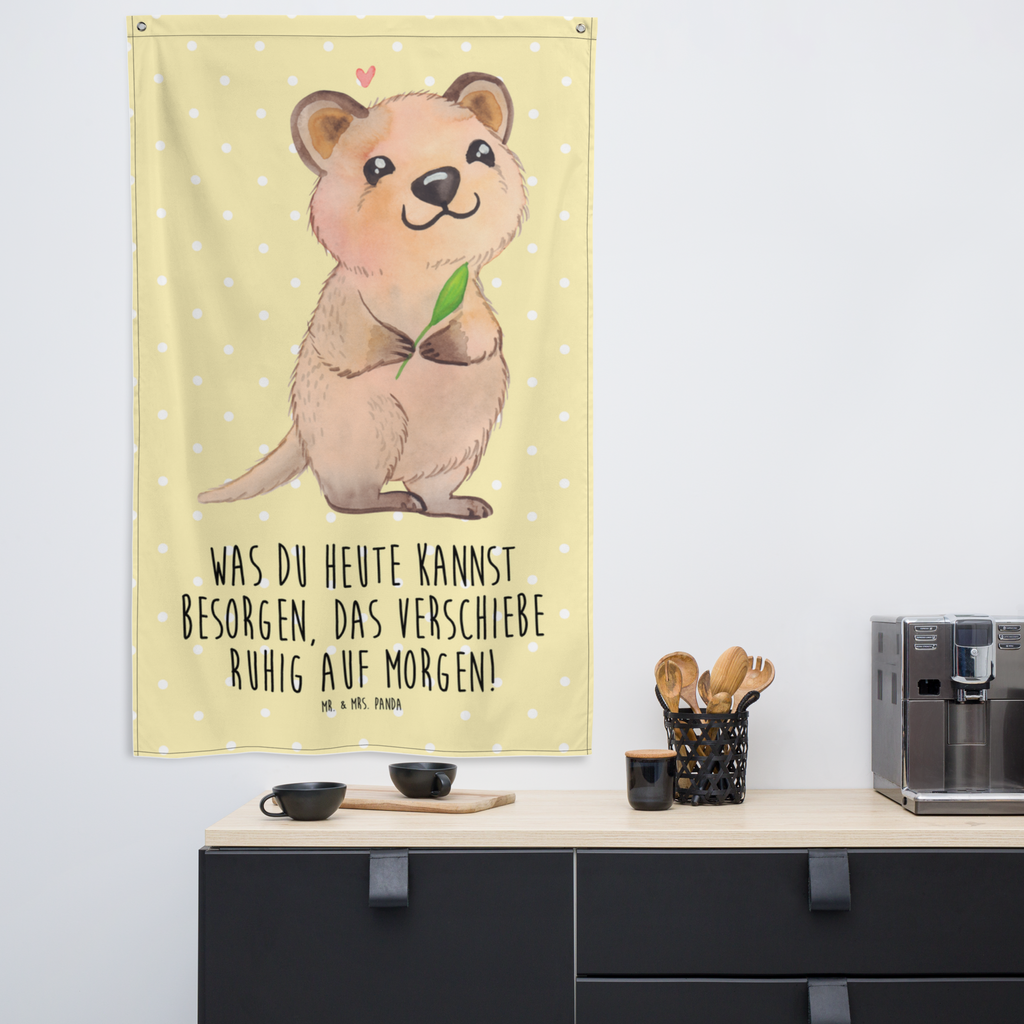 Wandteppich Quokka Happy Wandbehang, Dekoration, Boho, Wandteppich, Wandtuch, Wanddeko, Tapisserie, Tapestry, Wandbild, Textil-Kunst, Schmuck-Wandbehang, Wand Deko, Kinderzimmer, Kinderzimmer Wand, Kinderzimmer Deko, Kinderzimmer Wanddeko, Tiermotive, Gute Laune, lustige Sprüche, Tiere, Quokka, Verschieben, Aufschieberitis, Lustiger Spruch, Niedliches Tier, Dinge erledigen