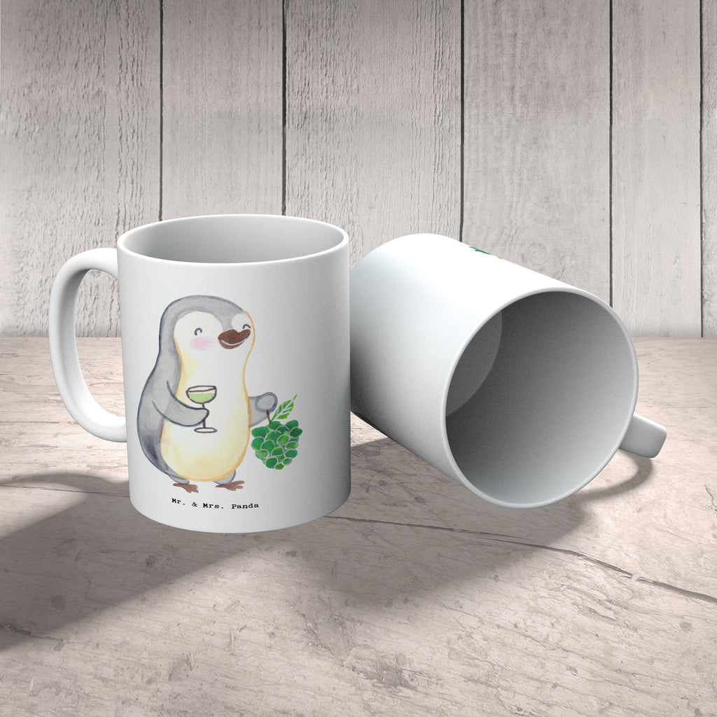 Tasse Winzer mit Herz Tasse, Kaffeetasse, Teetasse, Becher, Kaffeebecher, Teebecher, Keramiktasse, Porzellantasse, Büro Tasse, Geschenk Tasse, Tasse Sprüche, Tasse Motive, Kaffeetassen, Tasse bedrucken, Designer Tasse, Cappuccino Tassen, Schöne Teetassen, Beruf, Ausbildung, Jubiläum, Abschied, Rente, Kollege, Kollegin, Geschenk, Schenken, Arbeitskollege, Mitarbeiter, Firma, Danke, Dankeschön