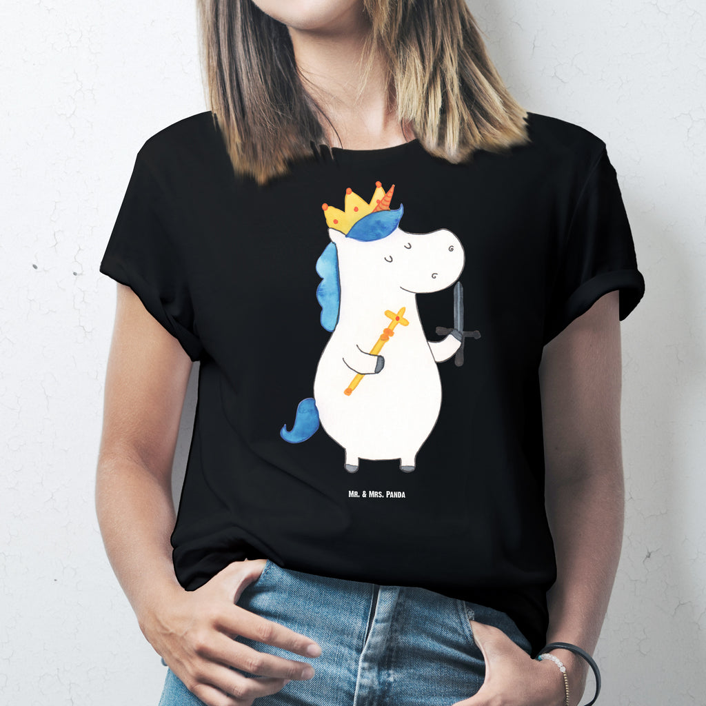 T-Shirt Standard Einhorn König mit Schwert T-Shirt, Shirt, Tshirt, Lustiges T-Shirt, T-Shirt mit Spruch, Party, Junggesellenabschied, Jubiläum, Geburstag, Herrn, Damen, Männer, Frauen, Schlafshirt, Nachthemd, Sprüche, Einhorn, Einhörner, Einhorn Deko, Pegasus, Unicorn, König, Ritter, Mittelalter