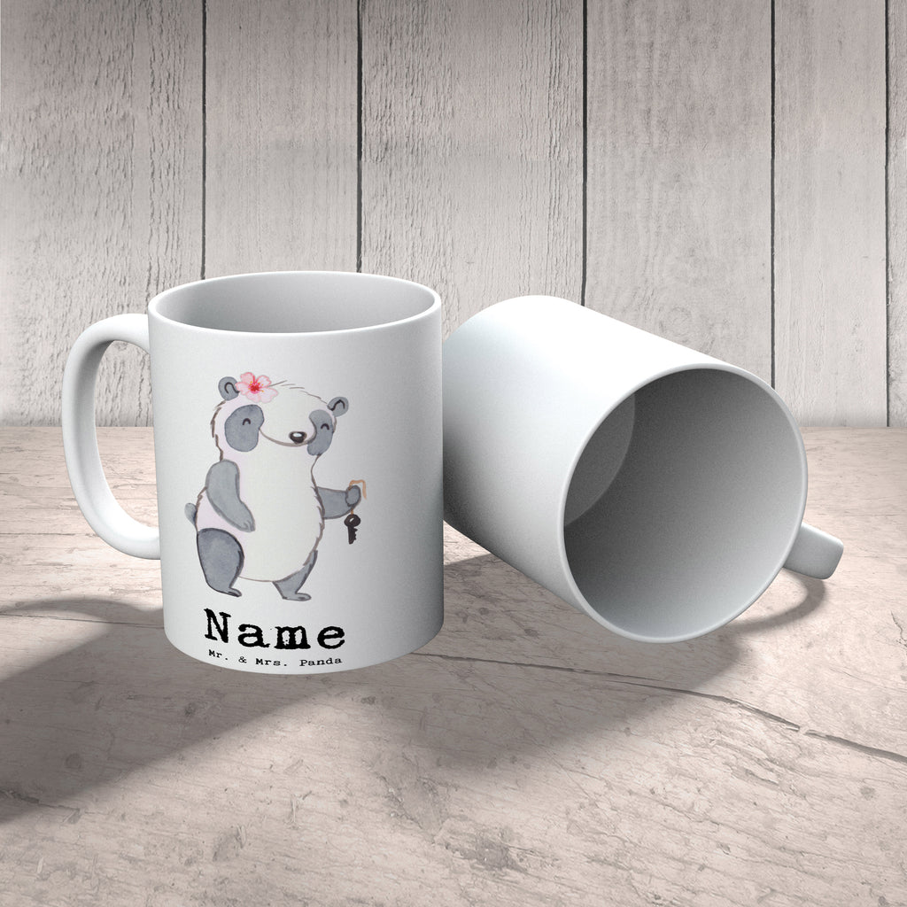 Personalisierte Tasse Vermieterin mit Herz Personalisierte Tasse, Namenstasse, Wunschname, Personalisiert, Tasse, Namen, Drucken, Tasse mit Namen, Beruf, Ausbildung, Jubiläum, Abschied, Rente, Kollege, Kollegin, Geschenk, Schenken, Arbeitskollege, Mitarbeiter, Firma, Danke, Dankeschön