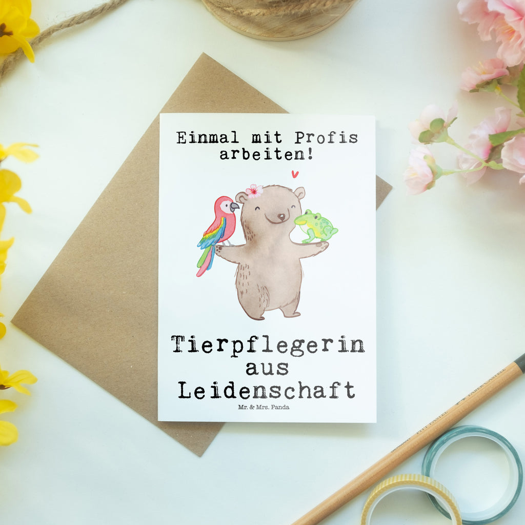 Grußkarte Tierpflegerin aus Leidenschaft Grußkarte, Klappkarte, Einladungskarte, Glückwunschkarte, Hochzeitskarte, Geburtstagskarte, Karte, Ansichtskarten, Beruf, Ausbildung, Jubiläum, Abschied, Rente, Kollege, Kollegin, Geschenk, Schenken, Arbeitskollege, Mitarbeiter, Firma, Danke, Dankeschön