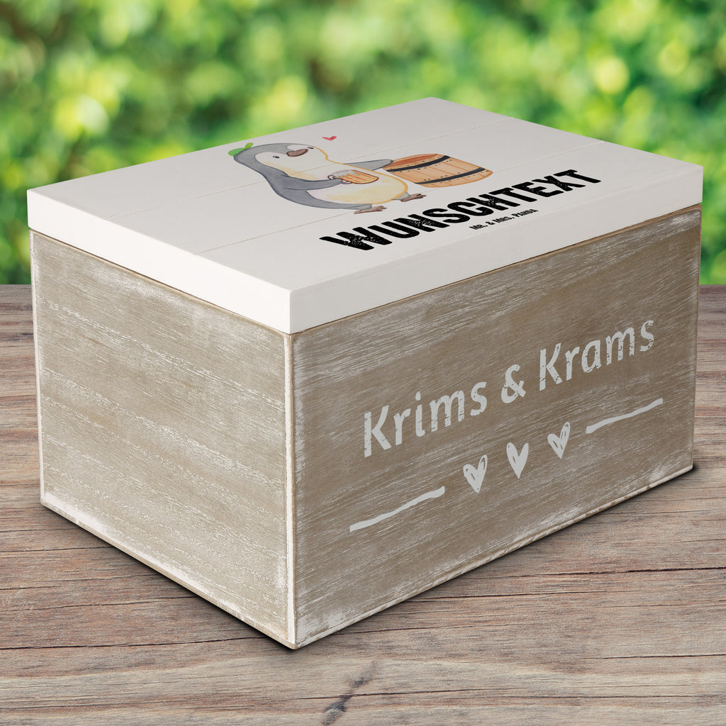 Personalisierte Holzkiste Pinguin Bester Trinkbruder der Welt Holzkiste mit Namen, Kiste mit Namen, Schatzkiste mit Namen, Truhe mit Namen, Schatulle mit Namen, Erinnerungsbox mit Namen, Erinnerungskiste, mit Namen, Dekokiste mit Namen, Aufbewahrungsbox mit Namen, Holzkiste Personalisiert, Kiste Personalisiert, Schatzkiste Personalisiert, Truhe Personalisiert, Schatulle Personalisiert, Erinnerungsbox Personalisiert, Erinnerungskiste Personalisiert, Dekokiste Personalisiert, Aufbewahrungsbox Personalisiert, Geschenkbox personalisiert, GEschenkdose personalisiert, für, Dankeschön, Geschenk, Schenken, Geburtstag, Geburtstagsgeschenk, Geschenkidee, Danke, Bedanken, Mitbringsel, Freude machen, Geschenktipp, Trinkbruder, Trinkkumpel, Kumpel, Saufkumpane, Kumpane, Trinken, Party, Kleinigkeit