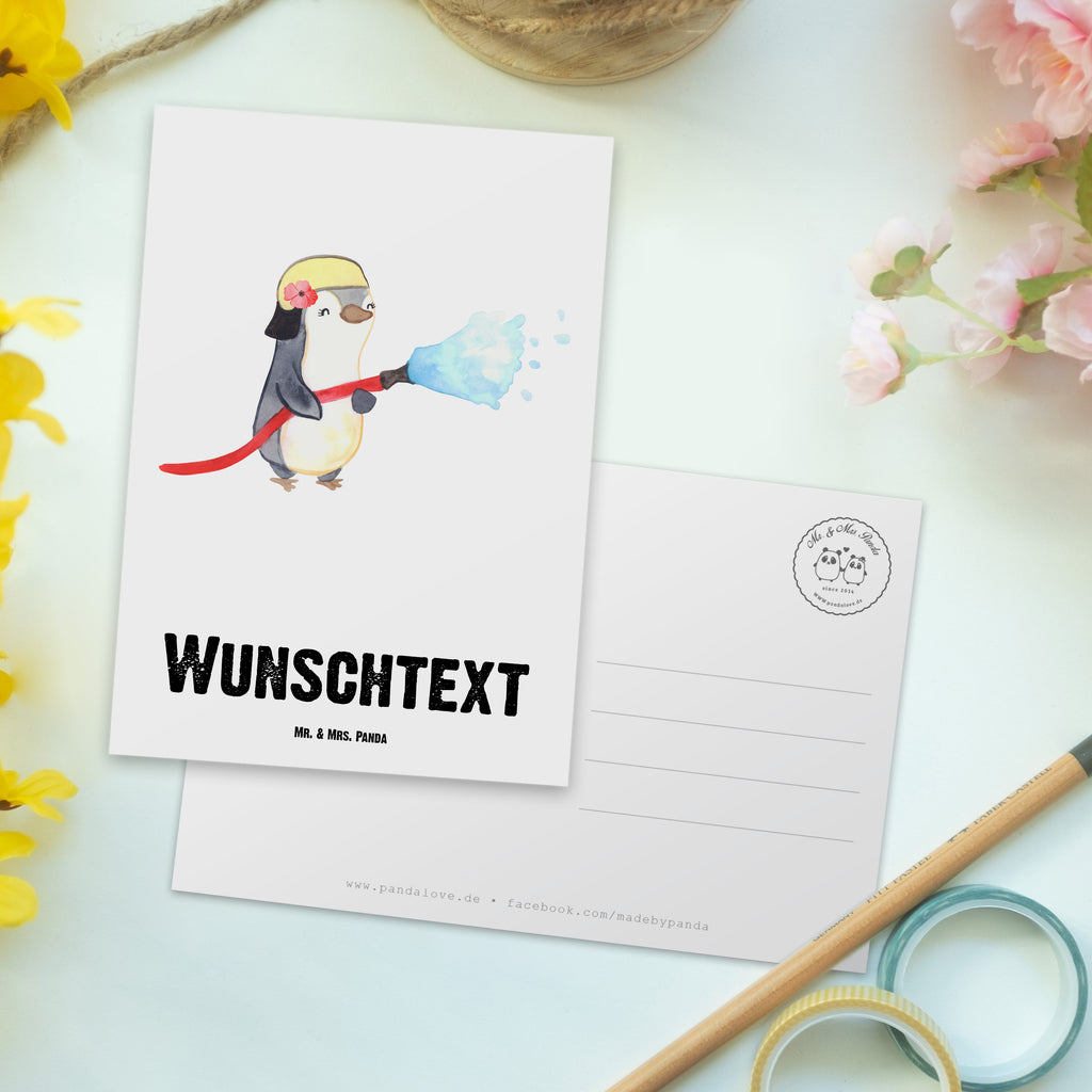 Personalisierte Postkarte Feuerwehrfrau mit Herz Postkarte mit Namen, Postkarte bedrucken, Postkarte mit Wunschtext, Postkarte personalisierbar, Geschenkkarte mit Namen, Grußkarte mit Namen, Karte mit Namen, Einladung mit Namen, Ansichtskarte mit Namen, Geschenkkarte mit Wunschtext, Grußkarte mit Wunschtext, Karte mit Wunschtext, Einladung mit Wunschtext, Ansichtskarte mit Wunschtext, Beruf, Ausbildung, Jubiläum, Abschied, Rente, Kollege, Kollegin, Geschenk, Schenken, Arbeitskollege, Mitarbeiter, Firma, Danke, Dankeschön, Feuerwehrfrau, Feuerwehrhauptfrau, Brandschutz, Feuerwehr, freiwillige Feuerwehr