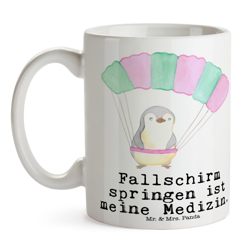 Tasse Pinguin Fallschirm springen Tasse, Kaffeetasse, Teetasse, Becher, Kaffeebecher, Teebecher, Keramiktasse, Porzellantasse, Büro Tasse, Geschenk Tasse, Tasse Sprüche, Tasse Motive, Kaffeetassen, Tasse bedrucken, Designer Tasse, Cappuccino Tassen, Schöne Teetassen, Geschenk, Sport, Sportart, Hobby, Schenken, Danke, Dankeschön, Auszeichnung, Gewinn, Sportler, Fallschirmspringen, Skydive, Fallschirmsprung, Tandemsprung, Fallschirmflug, Freifall, Erlebnisgeschenk, Adrenalinkick, Extreme Sport, Luftakrobatik, Adrenalinrausch, Parachute Jumping