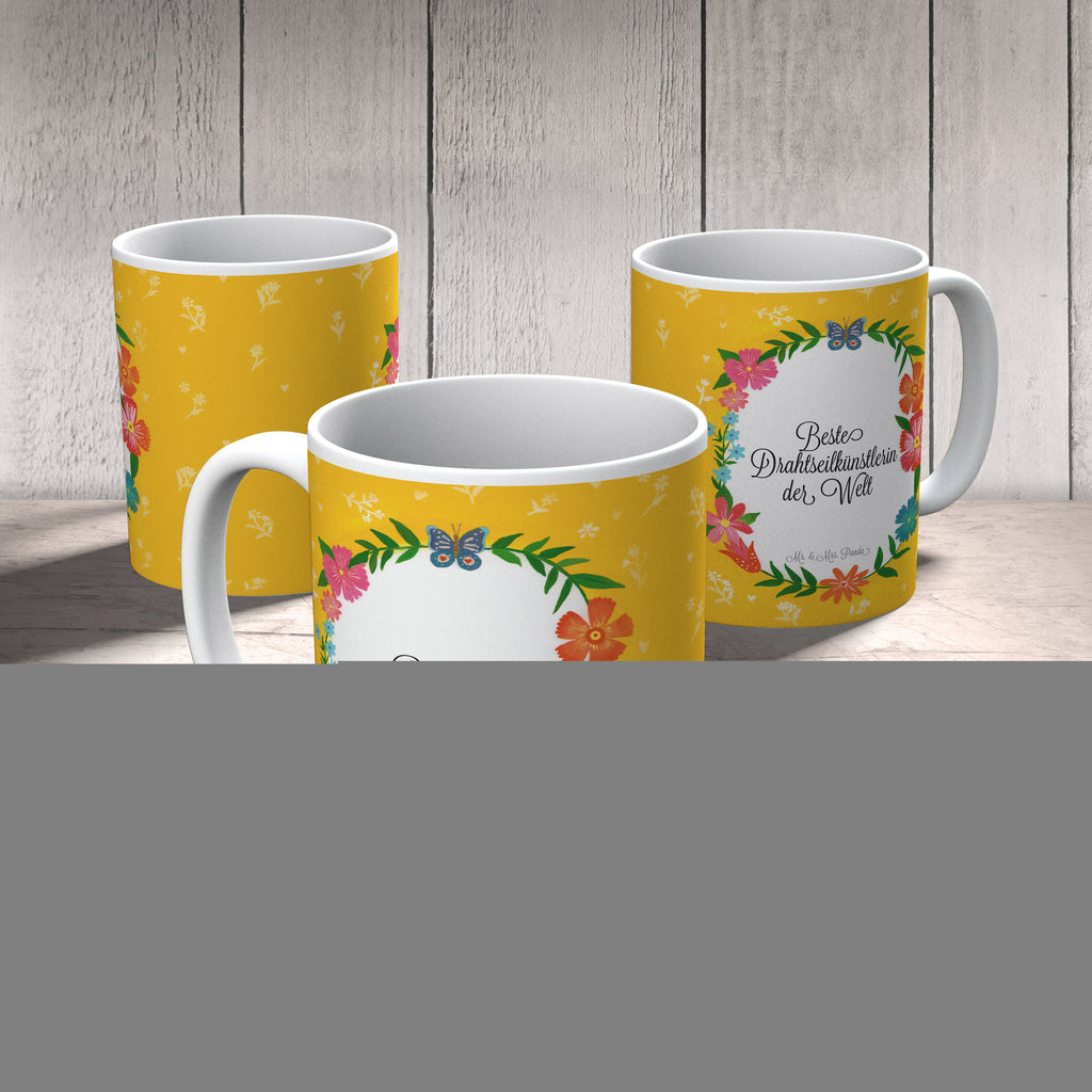 Tasse Design Frame Happy Girls Drahtseilkünstlerin Tasse, Kaffeetasse, Teetasse, Becher, Kaffeebecher, Teebecher, Keramiktasse, Porzellantasse, Büro Tasse, Geschenk Tasse, Tasse Sprüche, Tasse Motive, Kaffeetassen, Tasse bedrucken, Designer Tasse, Cappuccino Tassen, Schöne Teetassen, Geschenk