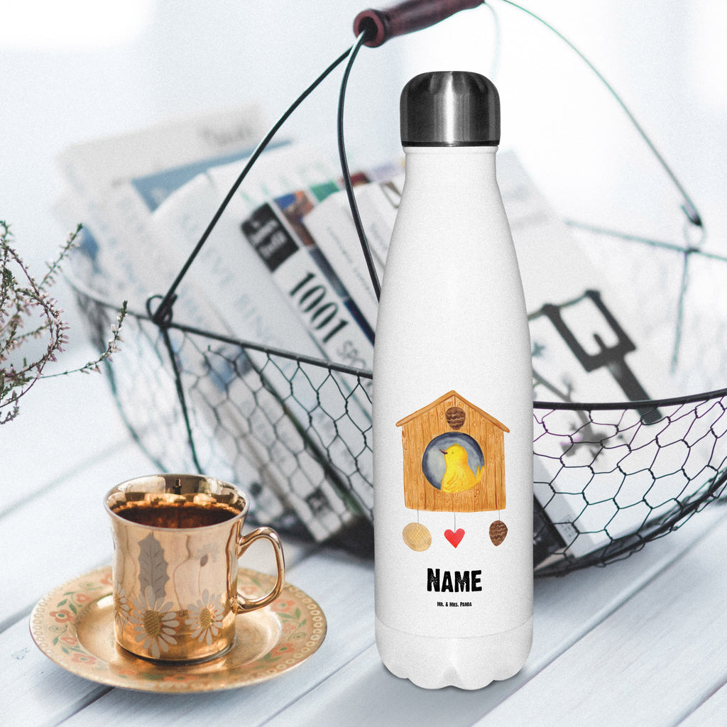 Personalisierte Thermosflasche Vogelhaus Personalisierte Isolierflasche, Personalisierte Thermoflasche, Personalisierte Trinkflasche, Trinkflasche Mit Namen, Wunschname, Bedrucken, Namensflasche, Tiermotive, Gute Laune, lustige Sprüche, Tiere, Vogel, Vögel, Vogelhaus, Vogelhäuschen, Home sweet home, Zuhause, Nest, Eigenheim, Familie, Wohnung, Haus, unser Haus, Lieblingsort, Castle