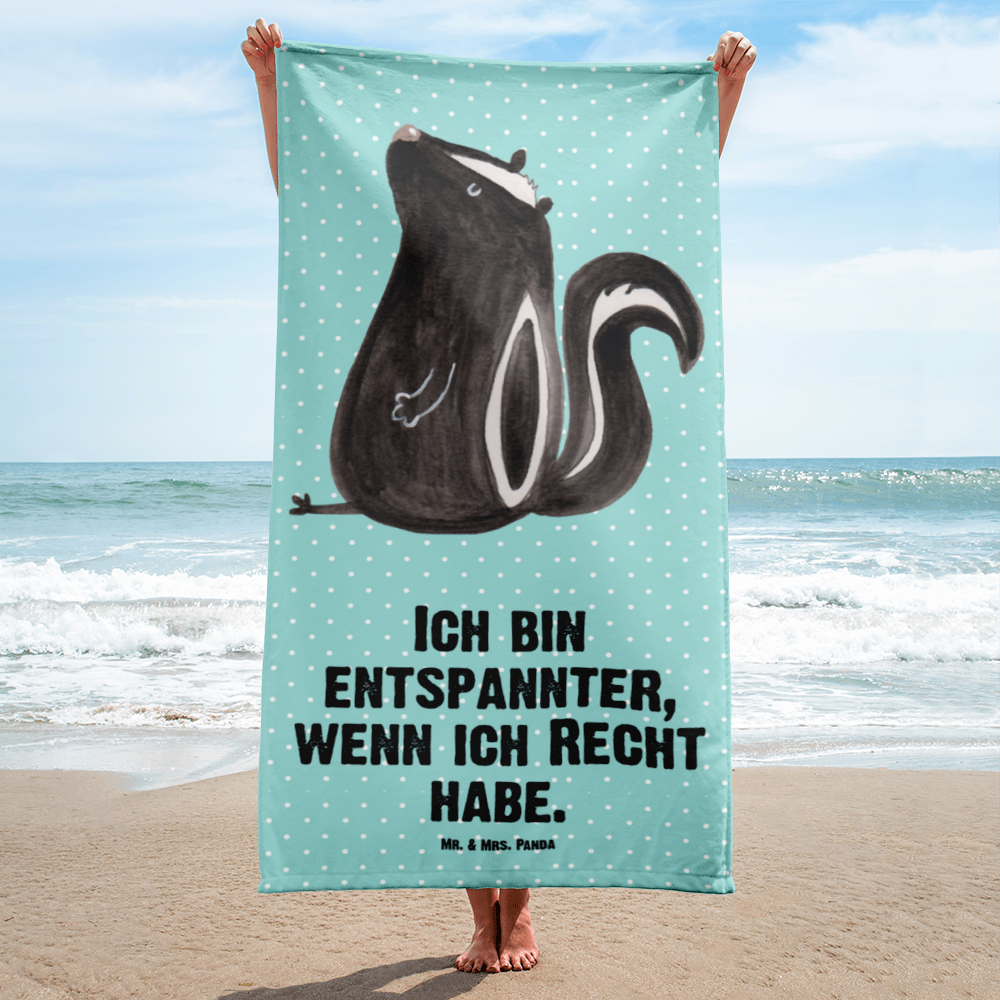 XL Badehandtuch Stinktier sitzend Handtuch, Badetuch, Duschtuch, Strandtuch, Saunatuch, Stinktier, Skunk, Wildtier, Raubtier, Stinker, Stinki, Spruch, Büro, Recht, Besserwisser