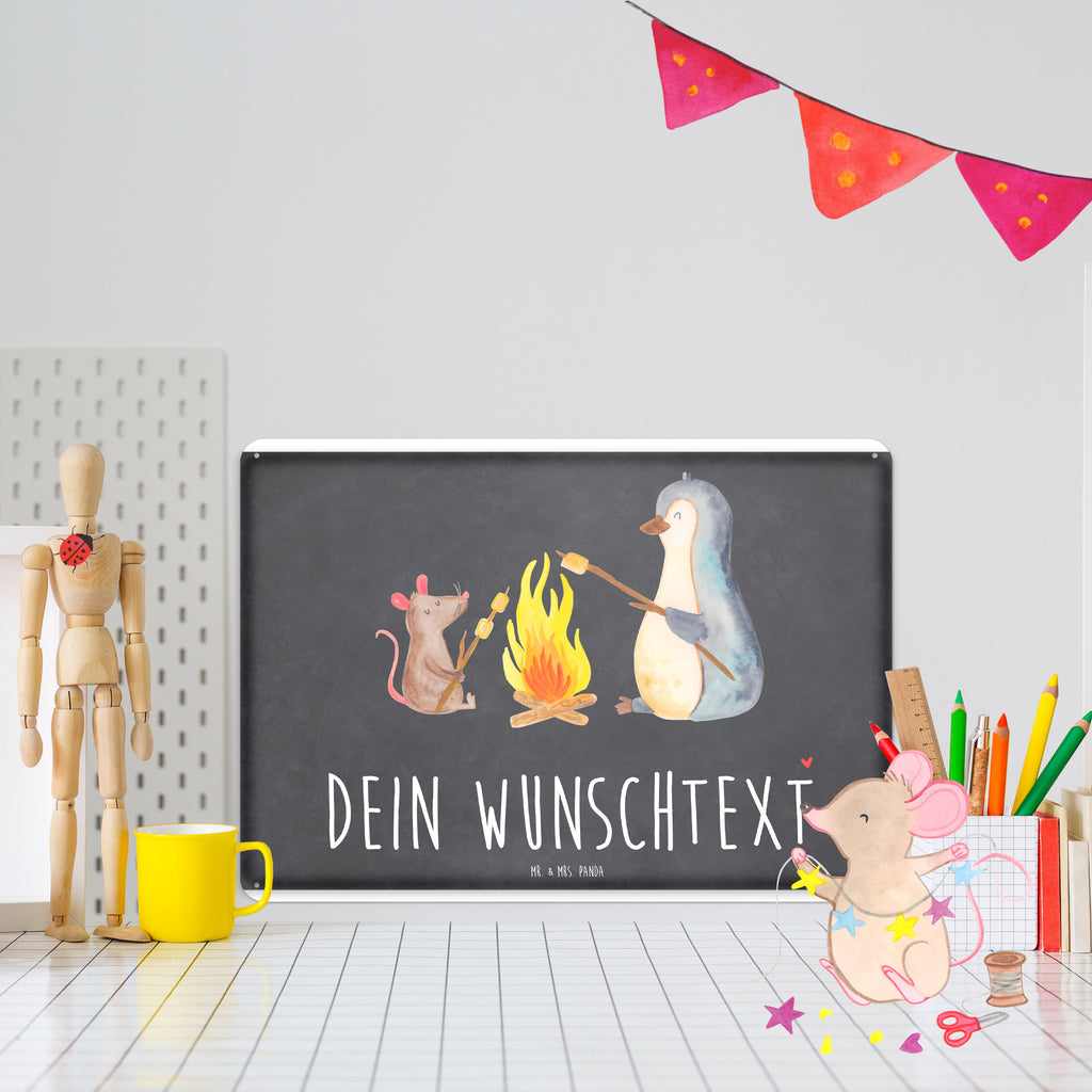 Personalisiertes Blechschild Pinguin Lagerfeuer Blechschild, Metallschild, Geschenk Schild, Schild, Magnet-Metall-Schild, Deko Schild, Wandschild, Wand-Dekoration, Türschild, Pinguin, Maus, Pinguine, Lagerfeuer, Leben, Arbeit, Job, Motivation, Büro, Büroalltag, Lebensspruch, Lebensmotivation, Neustart, Liebe, grillen, Feuer, Marshmallows