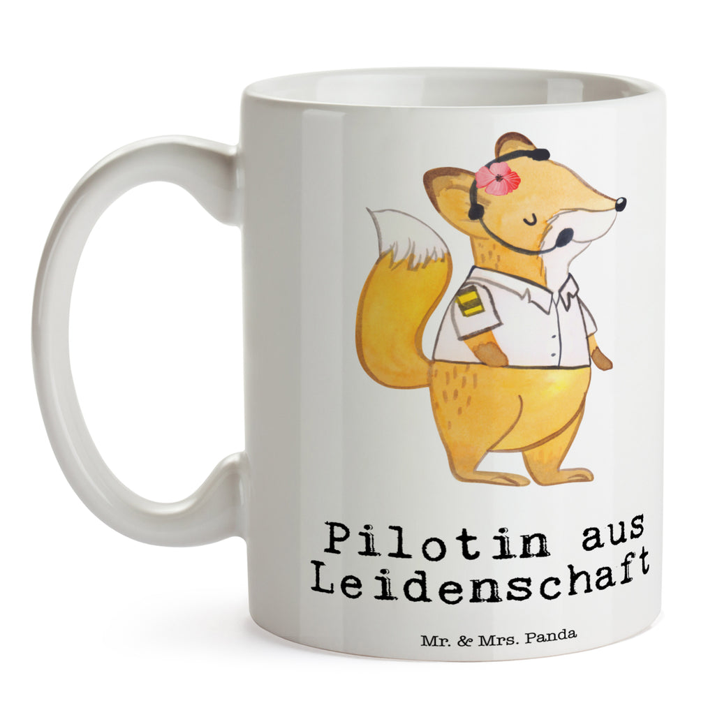 Tasse Pilotin aus Leidenschaft Tasse, Kaffeetasse, Teetasse, Becher, Kaffeebecher, Teebecher, Keramiktasse, Porzellantasse, Büro Tasse, Geschenk Tasse, Tasse Sprüche, Tasse Motive, Kaffeetassen, Tasse bedrucken, Designer Tasse, Cappuccino Tassen, Schöne Teetassen, Beruf, Ausbildung, Jubiläum, Abschied, Rente, Kollege, Kollegin, Geschenk, Schenken, Arbeitskollege, Mitarbeiter, Firma, Danke, Dankeschön, Pilotin, Flugkapitänin, Cockpit, Flugzeug