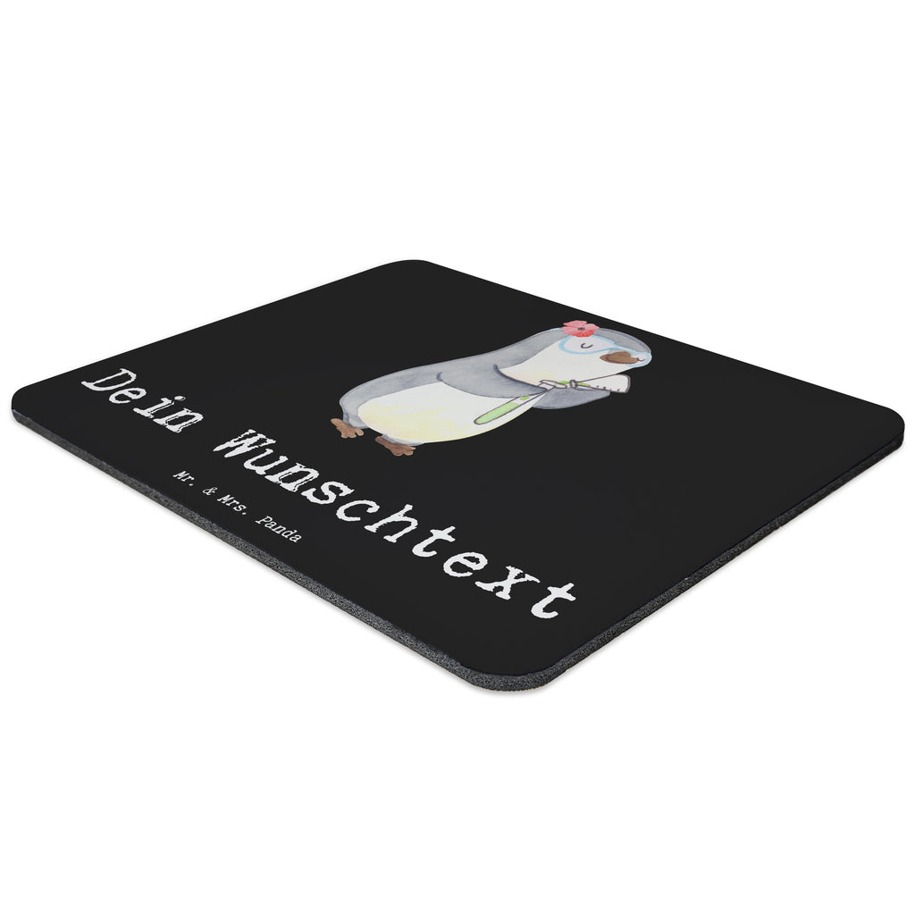 Personalisiertes Mauspad Chemikerin mit Herz Personalisiertes Mousepad, Personalisiertes Mouse Pad, Personalisiertes Mauspad, Mauspad mit Namen, Mousepad mit Namen, Mauspad bedrucken, Mousepad bedrucken, Namensaufdruck, selbst bedrucken, Arbeitszimmer Geschenk, Büro Geschenk, Mouse Pad mit Namen, Selbst bedrucken, Individuelles Mauspad, Einzigartiges Mauspad, Mauspad mit Namen gestalten, Beruf, Ausbildung, Jubiläum, Abschied, Rente, Kollege, Kollegin, Geschenk, Schenken, Arbeitskollege, Mitarbeiter, Firma, Danke, Dankeschön, Chemikerin, Chemielaborantin, Naturwissenschaftlerin, Labor, Studium, Forschung, Wissenschaftlerin