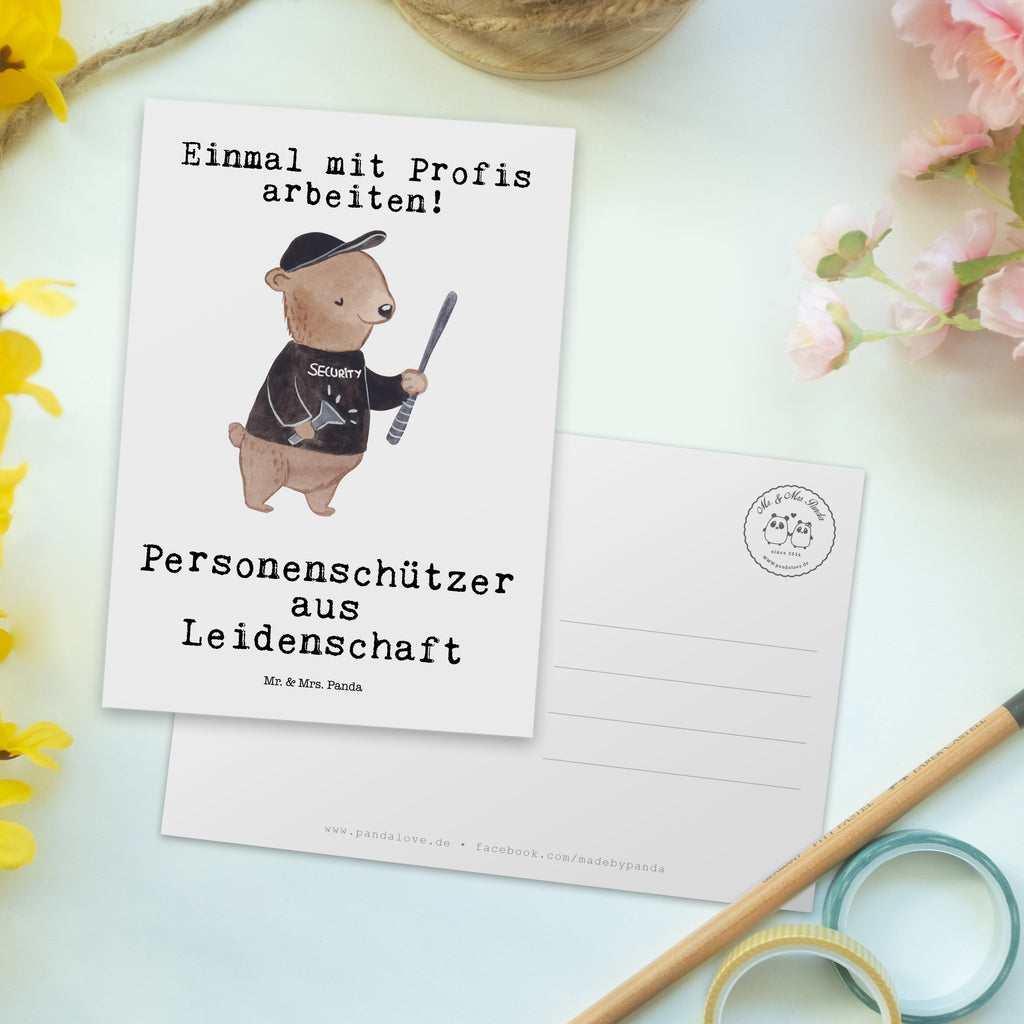 Postkarte Personenschützer aus Leidenschaft Postkarte, Karte, Geschenkkarte, Grußkarte, Einladung, Ansichtskarte, Geburtstagskarte, Einladungskarte, Dankeskarte, Ansichtskarten, Einladung Geburtstag, Einladungskarten Geburtstag, Beruf, Ausbildung, Jubiläum, Abschied, Rente, Kollege, Kollegin, Geschenk, Schenken, Arbeitskollege, Mitarbeiter, Firma, Danke, Dankeschön, Bodyguard, Personenschützer