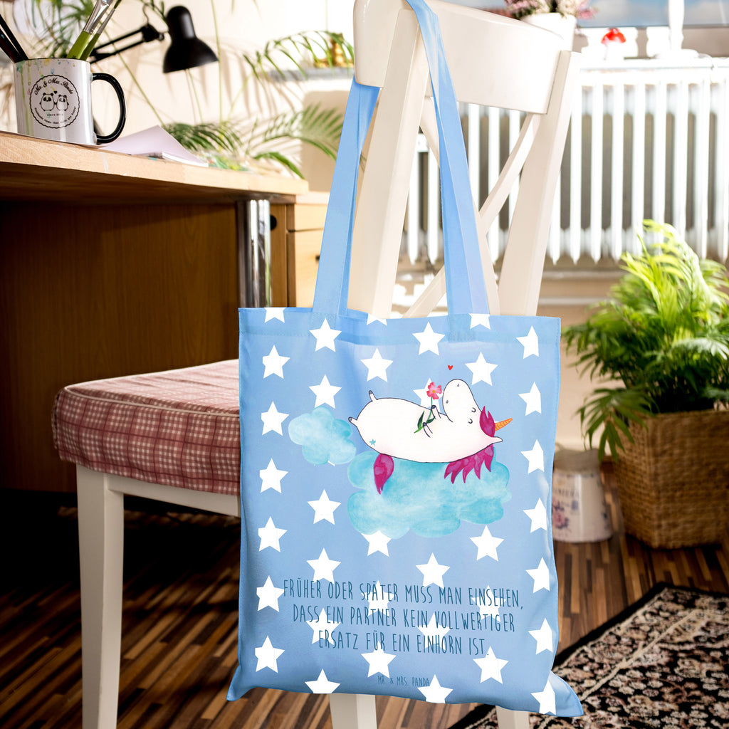 Tragetasche Einhorn verliebt auf Wolke Beuteltasche, Beutel, Einkaufstasche, Jutebeutel, Stoffbeutel, Tasche, Shopper, Umhängetasche, Strandtasche, Schultertasche, Stofftasche, Tragetasche, Badetasche, Jutetasche, Einkaufstüte, Laptoptasche, Einhorn, Einhörner, Einhorn Deko, Pegasus, Unicorn, verliebt, Liebe, Liebesbeweis, Freundin, Wolke