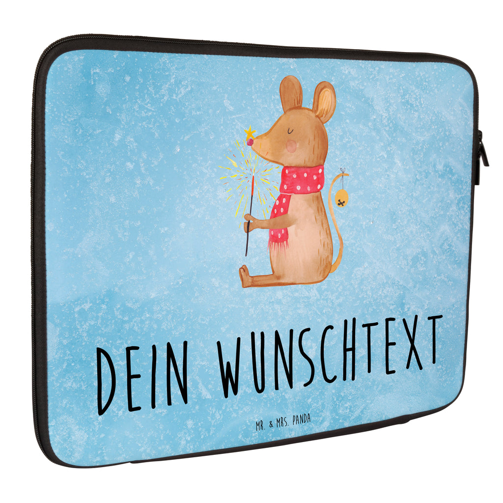 Personalisierte Notebook Tasche Weihnachtsmaus Personalisierte Notebook Tasche, Personalisierte Notebooktasche, Personalisierte Computertasche, Personalisierte Notebook-Reisehülle, Personalisierte Laptop Hülle, Personalisierte Laptop Tasche, Notebook Tasche personalisiert, Notebook Tasche mit Namen, Notebook Tasche bedrucken, Winter, Weihnachten, Weihnachtsdeko, Nikolaus, Advent, Heiligabend, Wintermotiv, Frohe Weihnachten, Weihnachtsgruß, Weihnachtsmotiv, Maus, Mäuschen, Weihnachtswunder