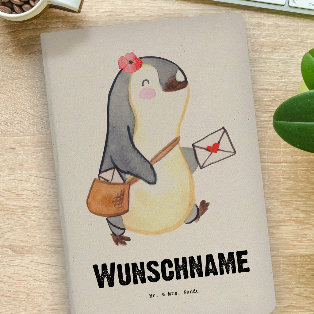 DIN A4 Personalisiertes Notizbuch Postbotin mit Herz Personalisiertes Notizbuch, Notizbuch mit Namen, Notizbuch bedrucken, Personalisierung, Namensbuch, Namen, Beruf, Ausbildung, Jubiläum, Abschied, Rente, Kollege, Kollegin, Geschenk, Schenken, Arbeitskollege, Mitarbeiter, Firma, Danke, Dankeschön, Postbotin, Briefzustellerin, Briefträgerin, Postlerin