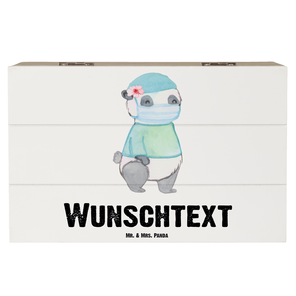 Personalisierte Holzkiste Operationsassistentin Herz Holzkiste mit Namen, Kiste mit Namen, Schatzkiste mit Namen, Truhe mit Namen, Schatulle mit Namen, Erinnerungsbox mit Namen, Erinnerungskiste, mit Namen, Dekokiste mit Namen, Aufbewahrungsbox mit Namen, Holzkiste Personalisiert, Kiste Personalisiert, Schatzkiste Personalisiert, Truhe Personalisiert, Schatulle Personalisiert, Erinnerungsbox Personalisiert, Erinnerungskiste Personalisiert, Dekokiste Personalisiert, Aufbewahrungsbox Personalisiert, Geschenkbox personalisiert, GEschenkdose personalisiert, Beruf, Ausbildung, Jubiläum, Abschied, Rente, Kollege, Kollegin, Geschenk, Schenken, Arbeitskollege, Mitarbeiter, Firma, Danke, Dankeschön, Operationsassistentin, Operationstechnische Assistentin, OTA, OP Assistentin, Operationsassistenz